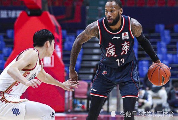少妇荡乳情欲办公室激情视频